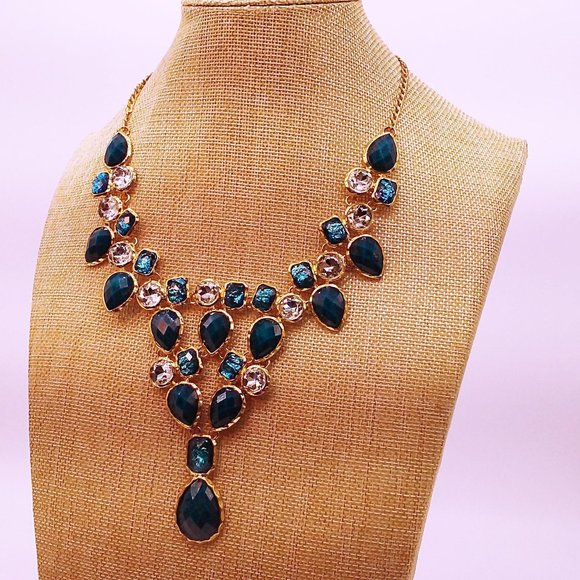 AMITRA SINGH rhinestone teal collar stmt necklace - Picture 2 of 9